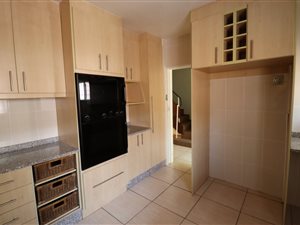 3 Bed Townhouse in Arboretum