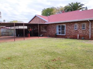 3 Bed House in Laudium