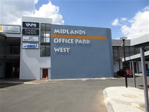 90 m² Office Space in Midlands Estate