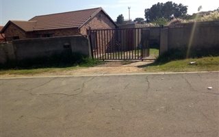 3 Bedroom House in Klipfontein View