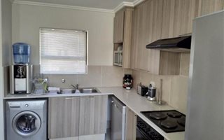 2 Bedroom Townhouse in Sunninghill