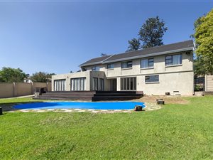 4 Bed House in Bedfordview