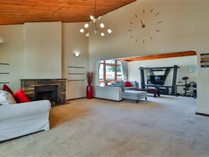 4 Bed House in Oostersee