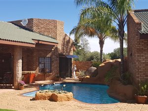 4 Bed House in El Toro Park