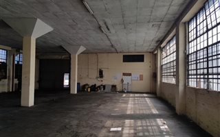 Commercial space in Jacobs