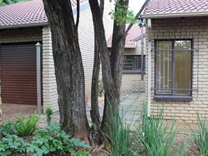 4 Bed House in Irene