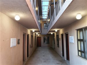 20 Bed House in Roodekop