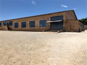 1400 m² Industrial space in Roodepoort Central