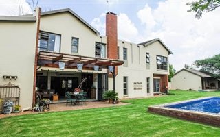4 Bedroom House in Tijger Valley and surrounds