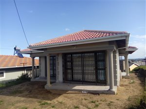 3 Bed House in Lovu