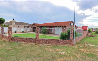 4 Bedroom House in Despatch