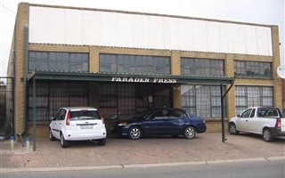 401 m² Commercial space in Delville