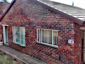 4 Bed House in Krugersdorp Central