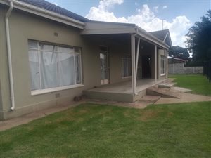 3 Bed House in Brakpan Central