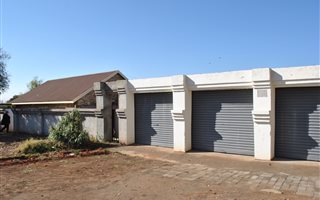 3 Bedroom House in South Ridge
