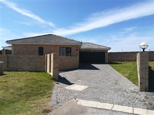 3 Bedroom Townhouse in Walmer Heights