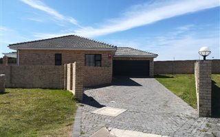 3 Bedroom Townhouse in Walmer Heights