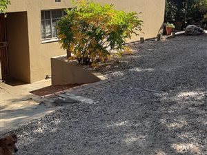 Bachelor apartment in Johannesburg North