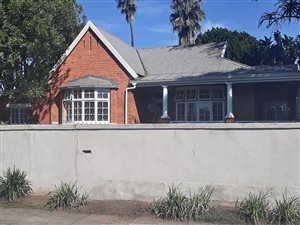 150 m² Commercial space in Scottsville