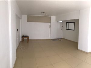 2 Bed Apartment in North Beach