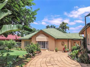 3 Bed House in Colts Hill