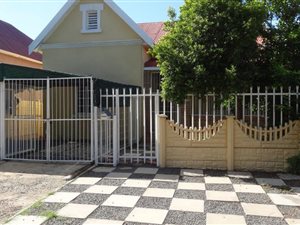 3 Bed House in Beaconsfield