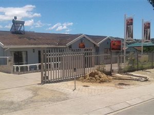 13 Bed House in Kokstad