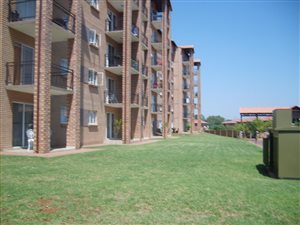 2 Bed Apartment in Annlin West