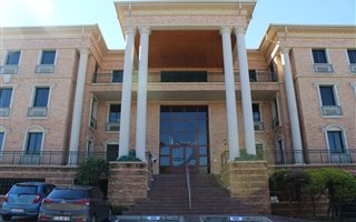 2064 m² Commercial space in Sunninghill