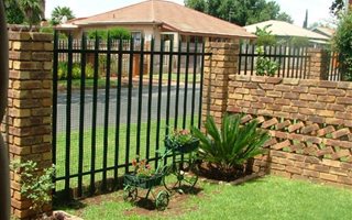 3 Bedroom House in Dalview