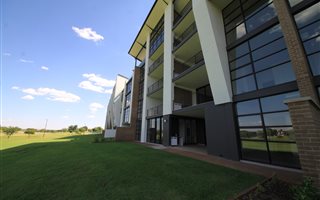 3 Bedroom Flat in Midstream Estate