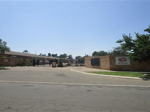 3 Bed Townhouse in Benoni Central