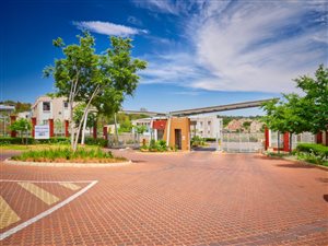 2 Bedroom Apartment in Paulshof