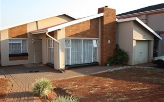 3 Bedroom House in Bosmont