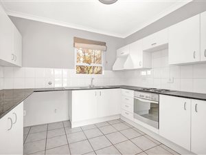 2 Bed Apartment in Illovo