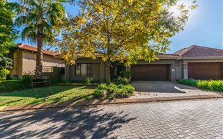 4 Bedroom House in Pecanwood