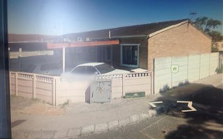 3 Bedroom House in Lentegeur
