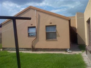 3 Bed House in Phola