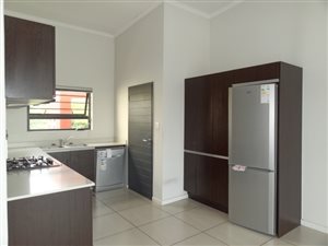 2 Bed Apartment in Dainfern