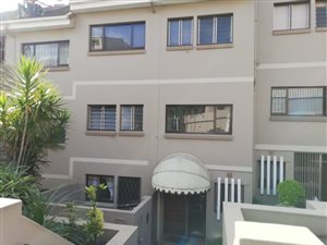 3 Bed Duplex in Morningside