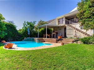 3 Bed House in The Links