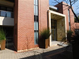 150 m² Office Space in Lyme Park