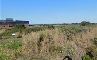 1629 m² Land available in Jeffreys Bay