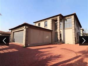 3 Bed House in Sonneveld