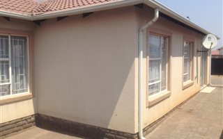 3 Bedroom House in Duvha Park