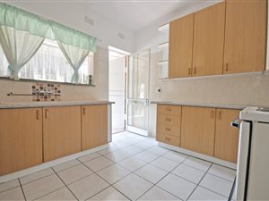 2 Bed Flat in Three Rivers