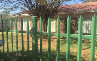 3 Bedroom House in Viljoenskroon