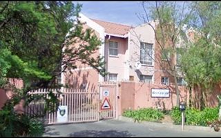 2 Bedroom House in La Montagne