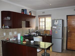 2 Bed Apartment in Sonneveld