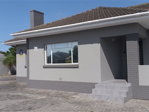 148 m² Office Space in Newton Park